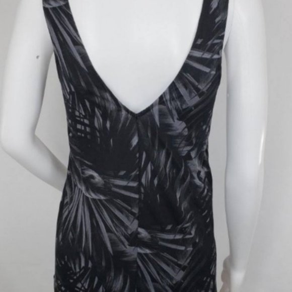 NWT Victoria Secret SzM Tank Lace Up Palm Leaf Top - Picture 3 of 3